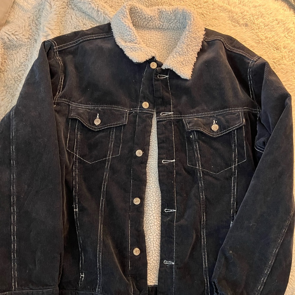 Brandy Melville oversized corduroy sherpa jacket